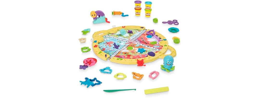 Play-Doh Fold & Go Playmat Starter Set