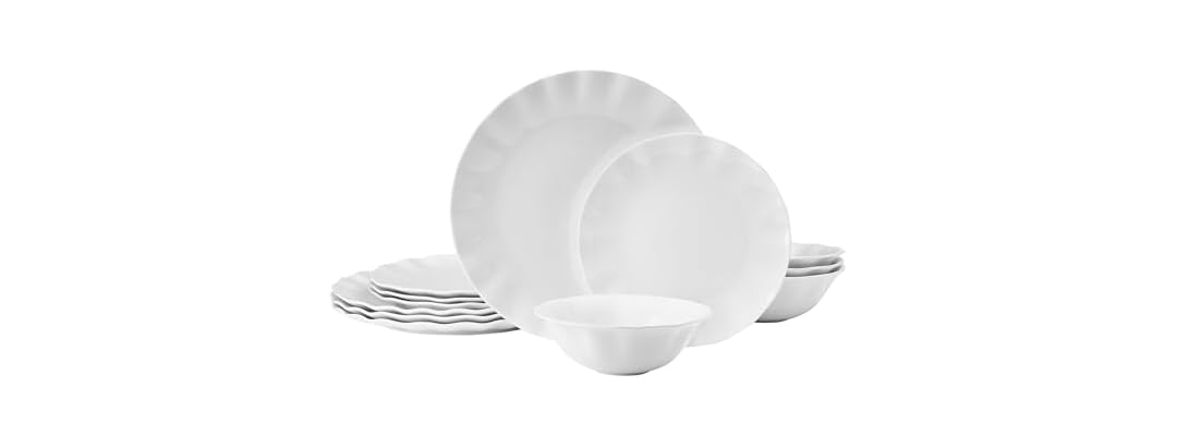 Mikasa Elodie Scalloped 12 Piece Bone China Set