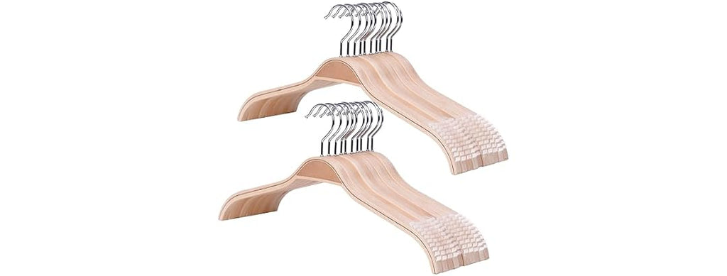 CROS Slim Wooden Hangers 30-Pack